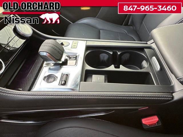 Used 2025 Jaguar F-PACE R-Dynamic S image 14