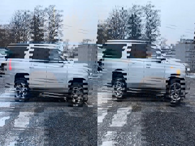 Used 2018 GMC Yukon XL SLT image 5