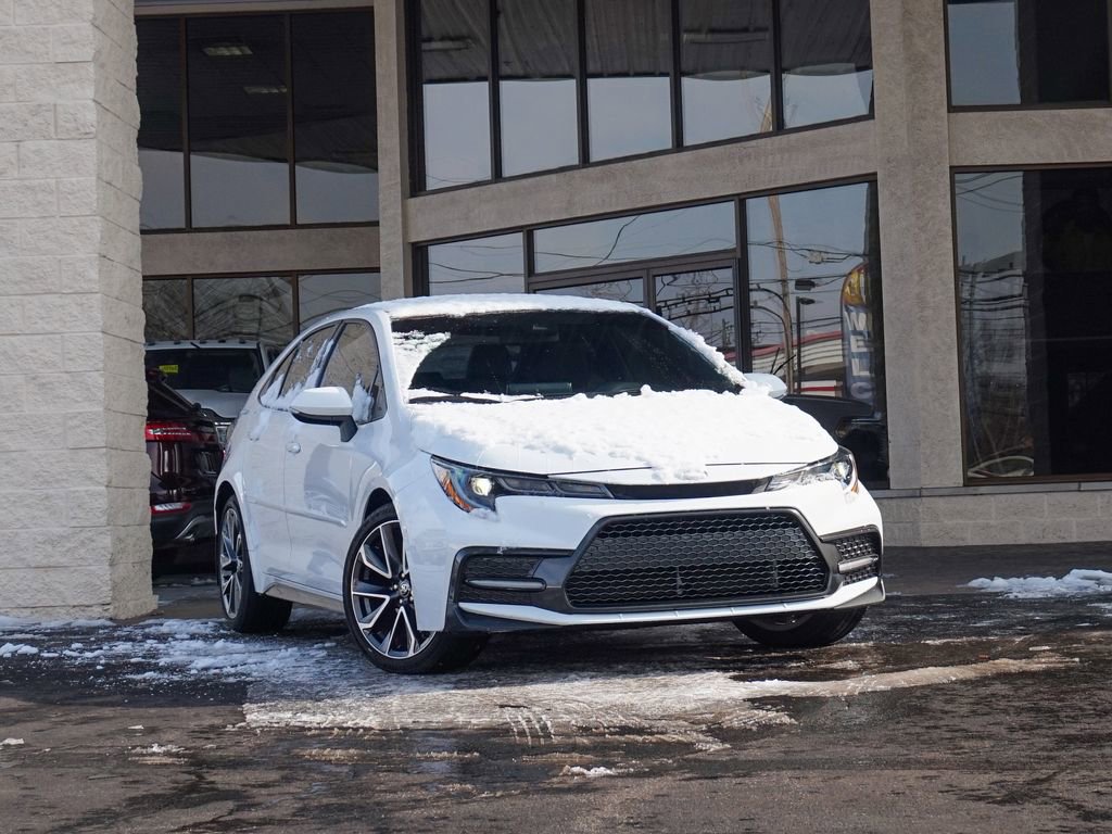 Used 2022 Toyota Corolla XSE image 1