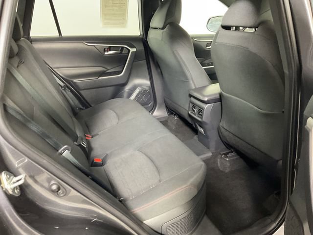 Used 2023 Toyota RAV4 SE w/ Weather & Moonroof Package image 24