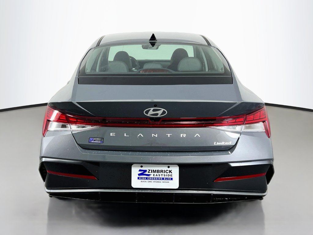 New 2026 Hyundai Elantra Limited FWD image 6