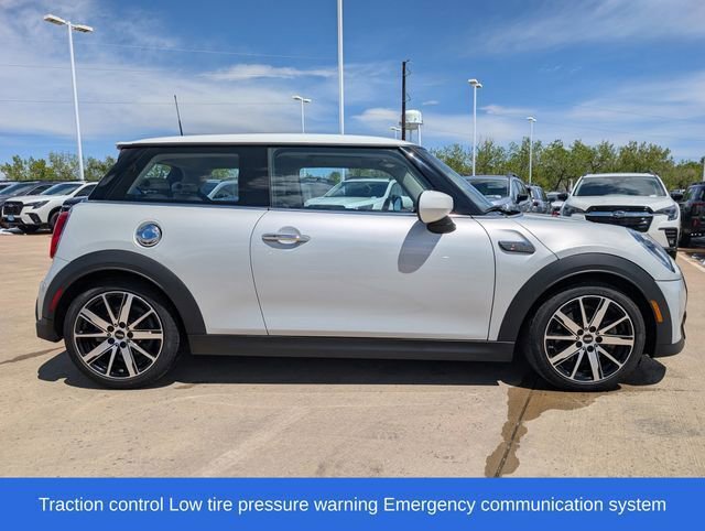 Used 2023 MINI Cooper S w/ Signature Upholstery Package FWD image 2