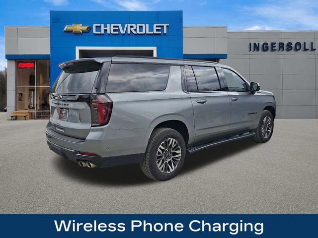 Used 2025 Chevrolet Suburban Z71 AWD/4WD image 30