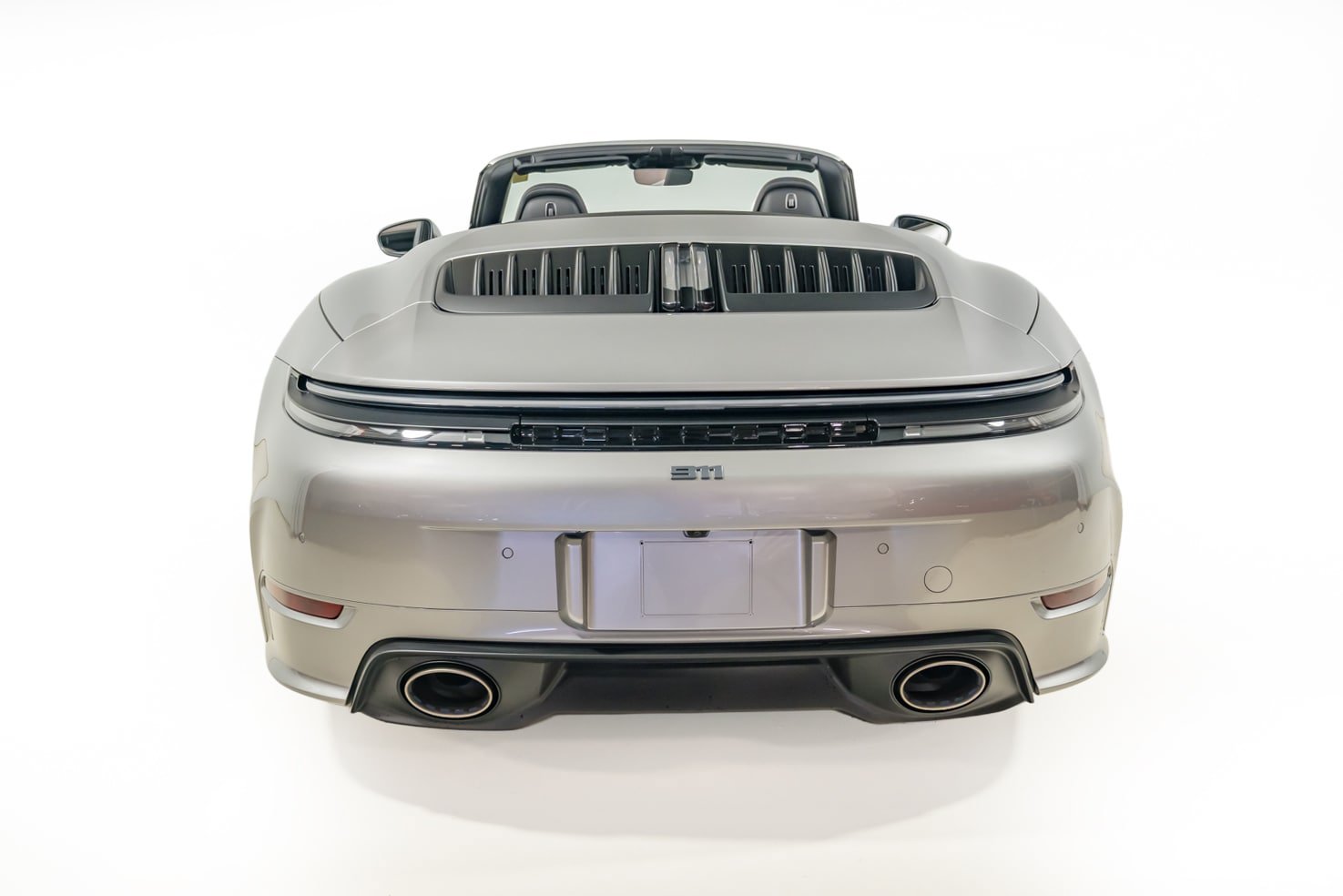 Used 2026 Porsche 911 Carrera T w/ Sportdesign Package RWD image 18