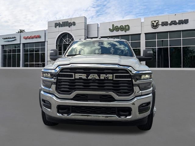 New 2026 RAM 5500 Tradesman AWD/4WD image 9