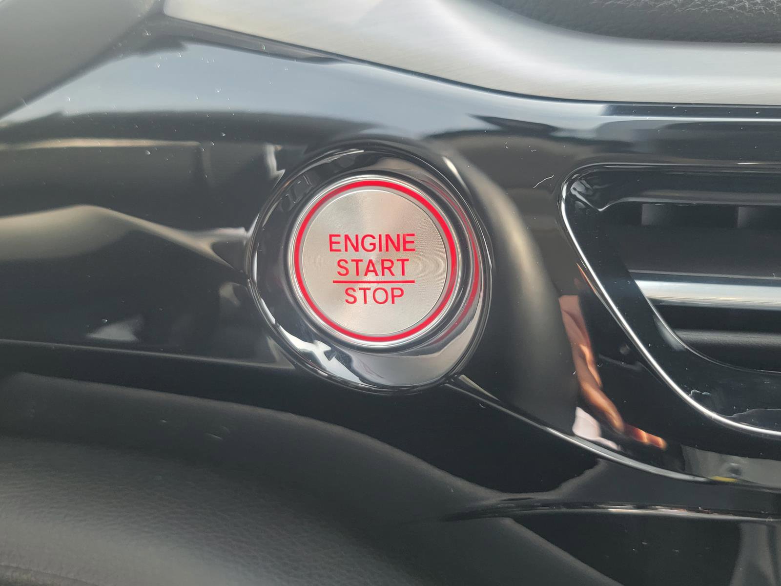 Certified 2026 Acura MDX SH-AWD image 22