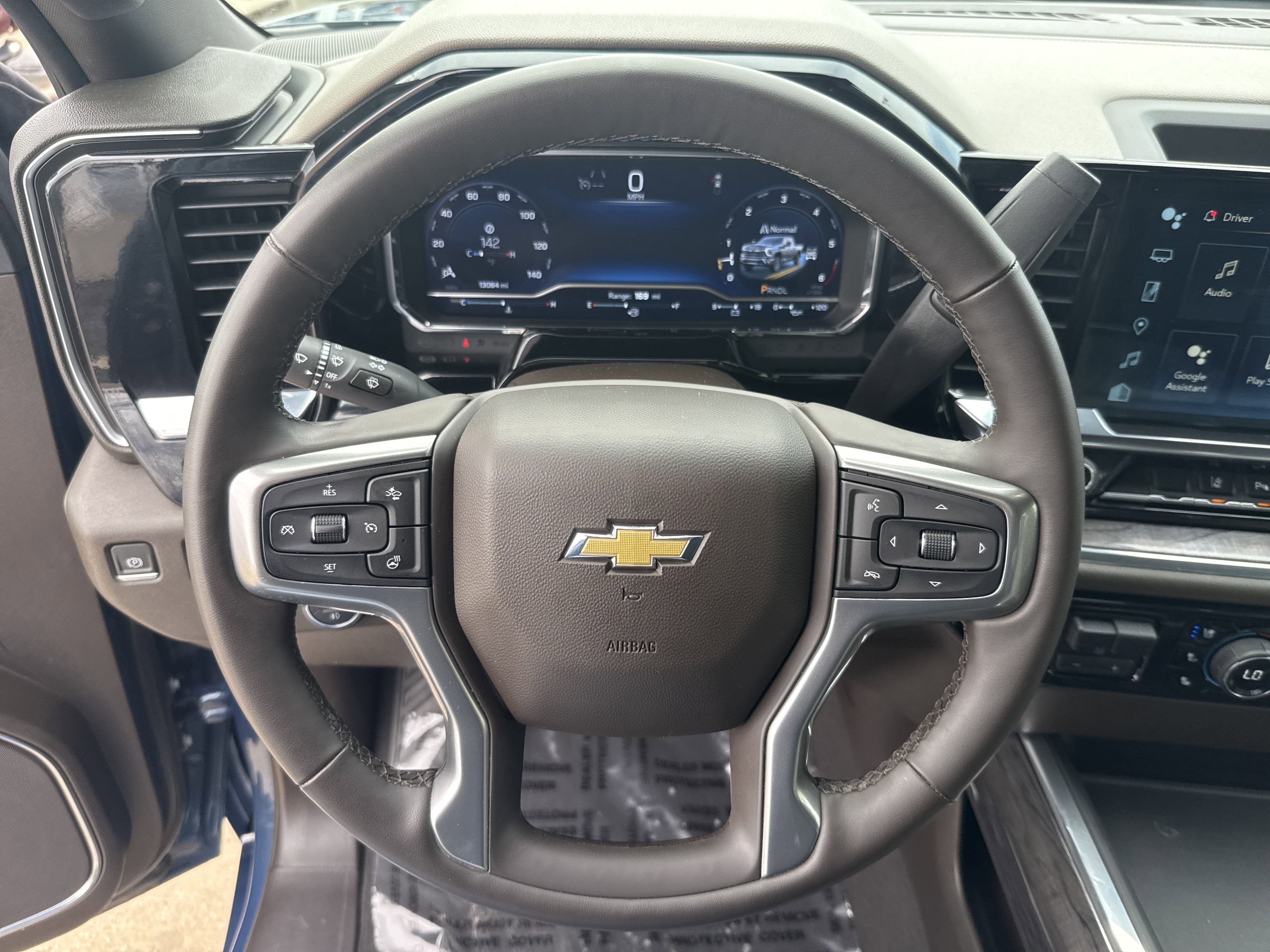 Used 2024 Chevrolet Silverado 3500 LTZ w/ LTZ Premium Package image 17