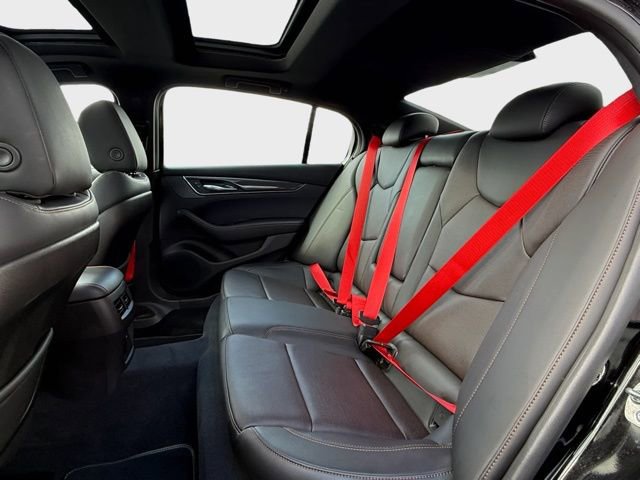 Used 2025 Cadillac CT5 V w/ Technology Package image 15