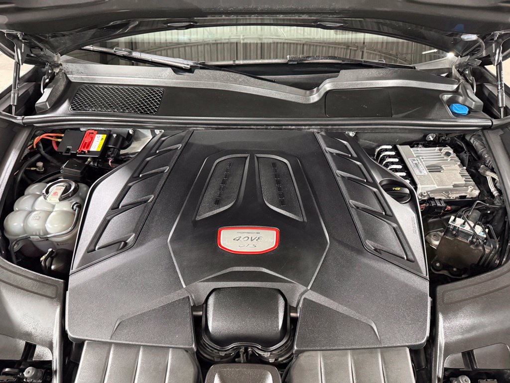 Used 2022 Porsche Cayenne GTS AWD/4WD image 58