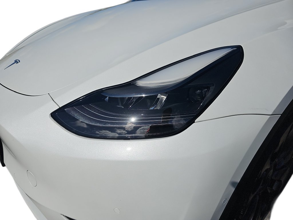 Used 2022 Tesla Model Y Performance AWD/4WD image 32
