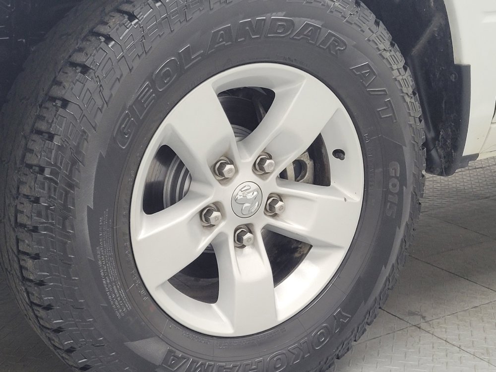 Used 2022 RAM 1500 Classic SLT w/ Electronics Group AWD/4WD image 31