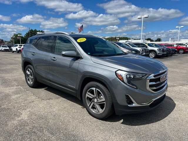 Used 2021 GMC Terrain SLT AWD/4WD image 3