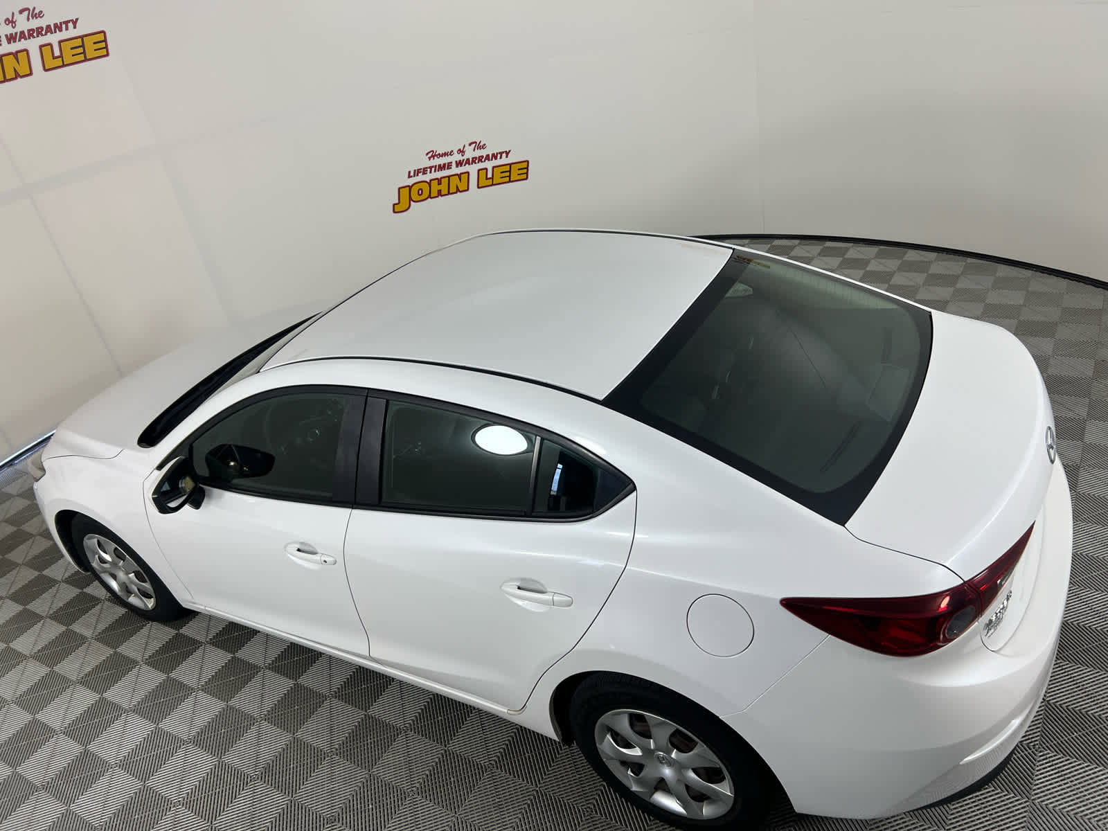 Used 2018 MAZDA MAZDA3 Sport image 12
