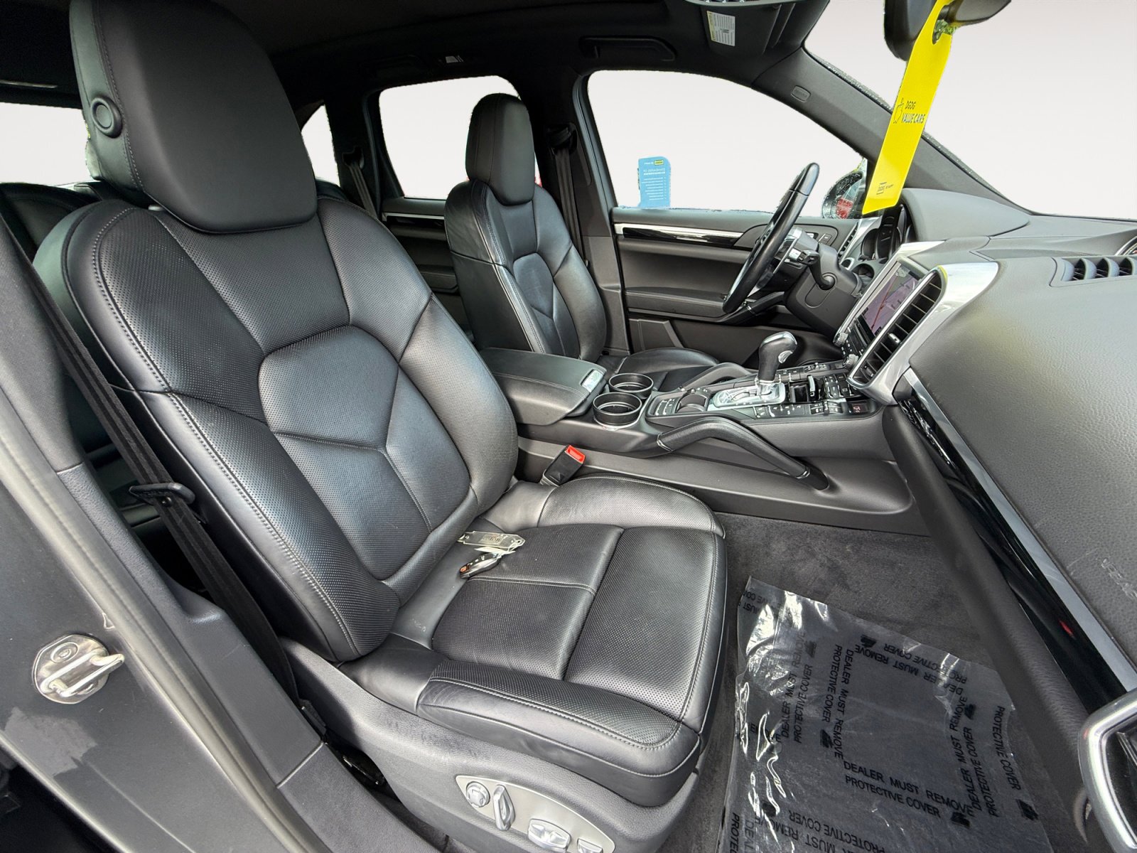 Used 2017 Porsche Cayenne S AWD/4WD image 19