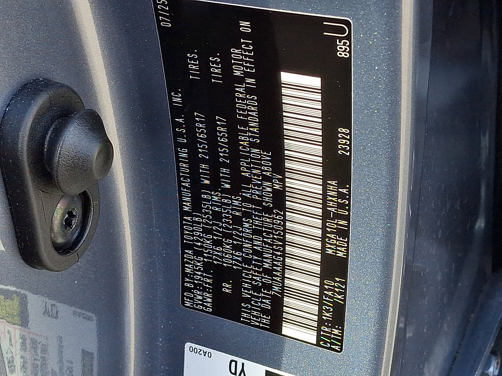 Used 2025 Toyota Corolla Cross L image 26