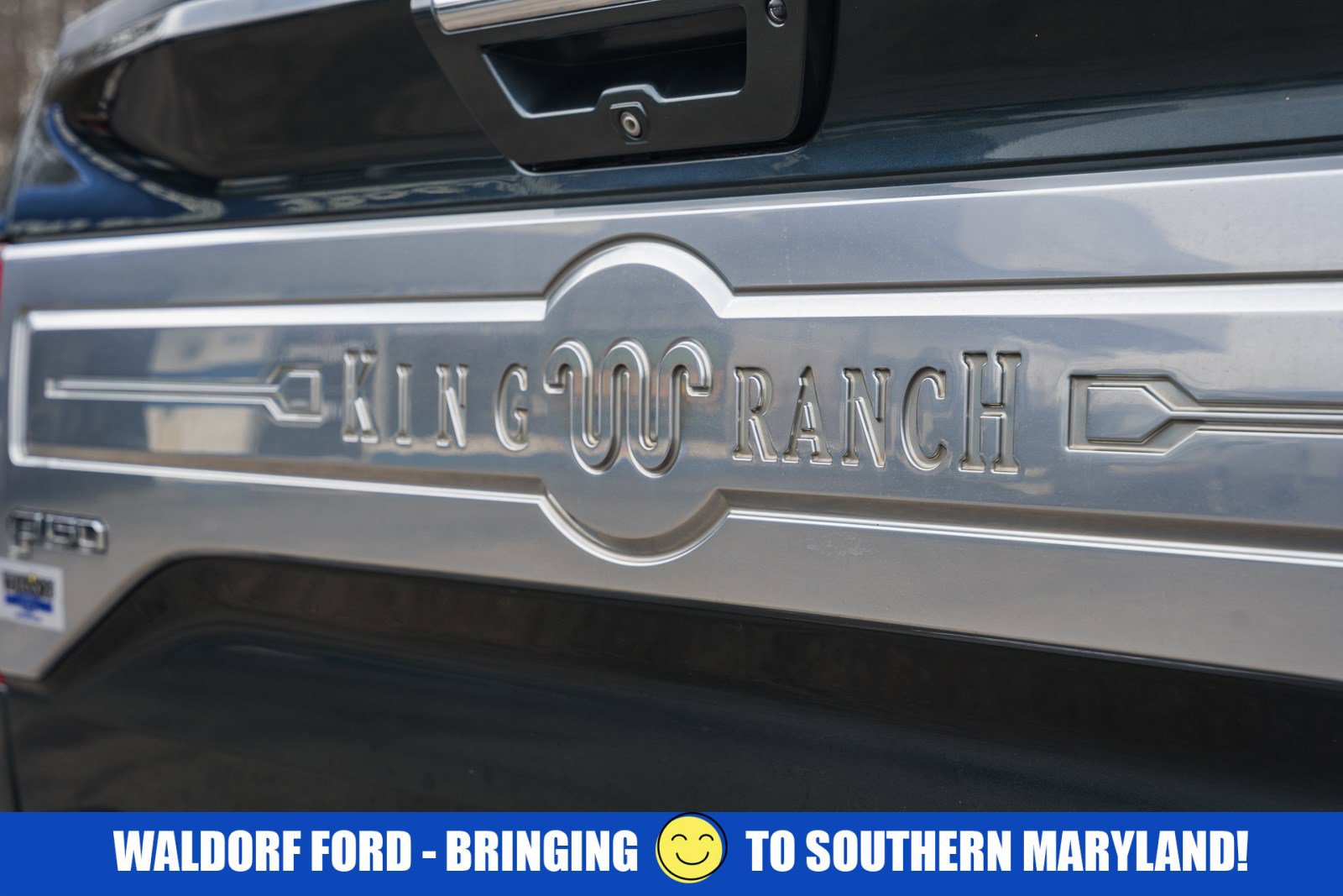 Used 2015 Ford F150 King Ranch w/ Equipment Group 601A Luxury image 8