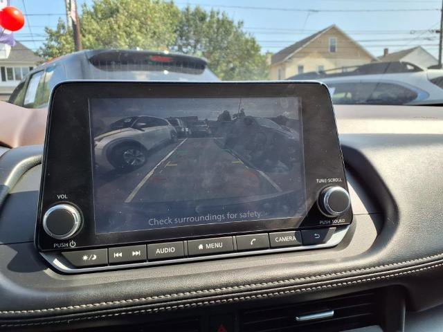 Used 2023 Nissan Rogue SV image 20