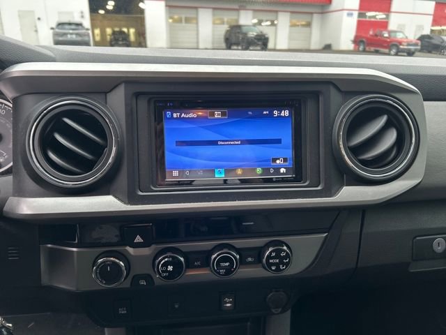 Used 2016 Toyota Tacoma SR5 image 23