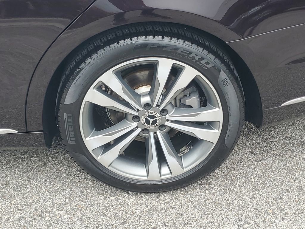 Used 2019 Mercedes-Benz S 560 Sedan image 6
