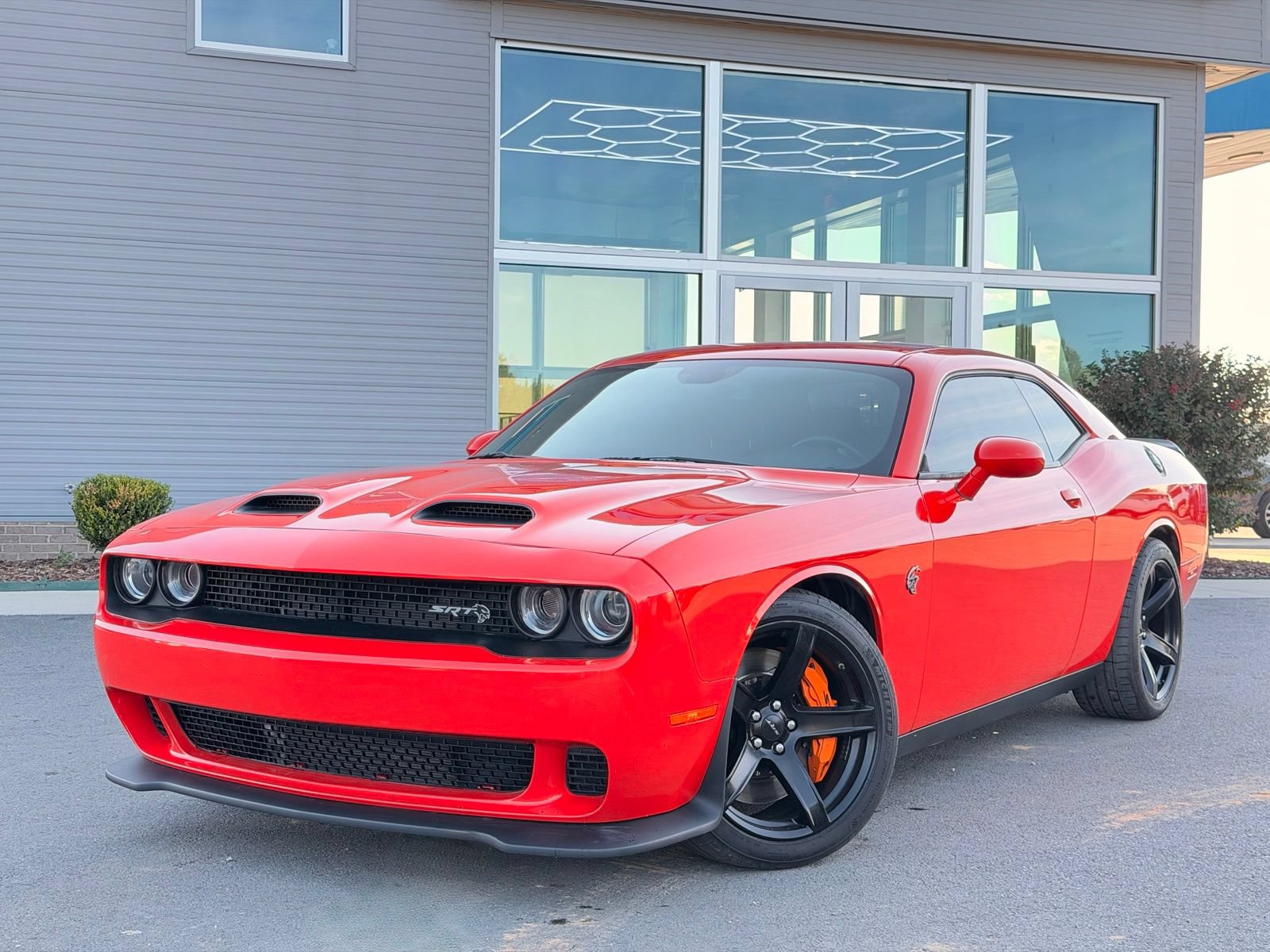 Used 2022 Dodge Challenger SRT Hellcat w/ Plus Package RWD image 7