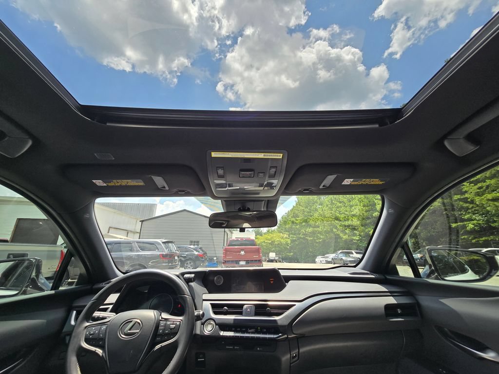 Used 2021 Lexus UX 200 w/ Accessory Package (Z1) FWD image 22