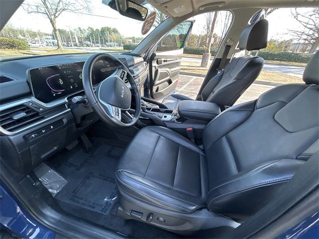 Certified 2024 Kia Telluride S w/ S Sunroof Package image 19