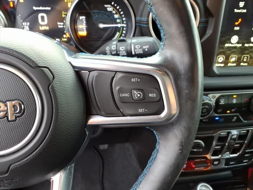 Used 2022 Jeep Wrangler Unlimited Rubicon 4xe w/ Cold Weather Group AWD/4WD image 21