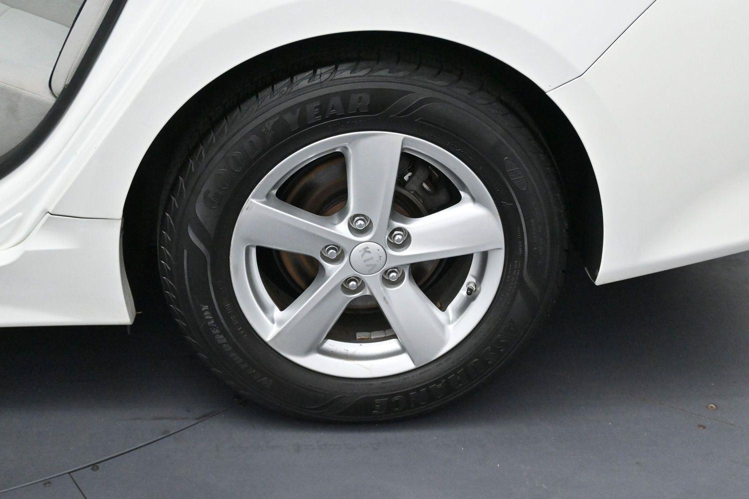 Used 2015 Kia Optima LX w/ LX Convenience Plus Package FWD image 33