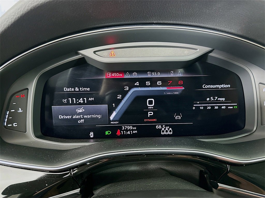 Used 2025 Audi Q8 Premium Plus w/ Premium Plus Package image 12