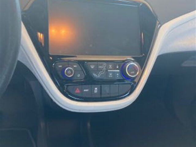 Used 2019 Chevrolet Bolt LT FWD image 9