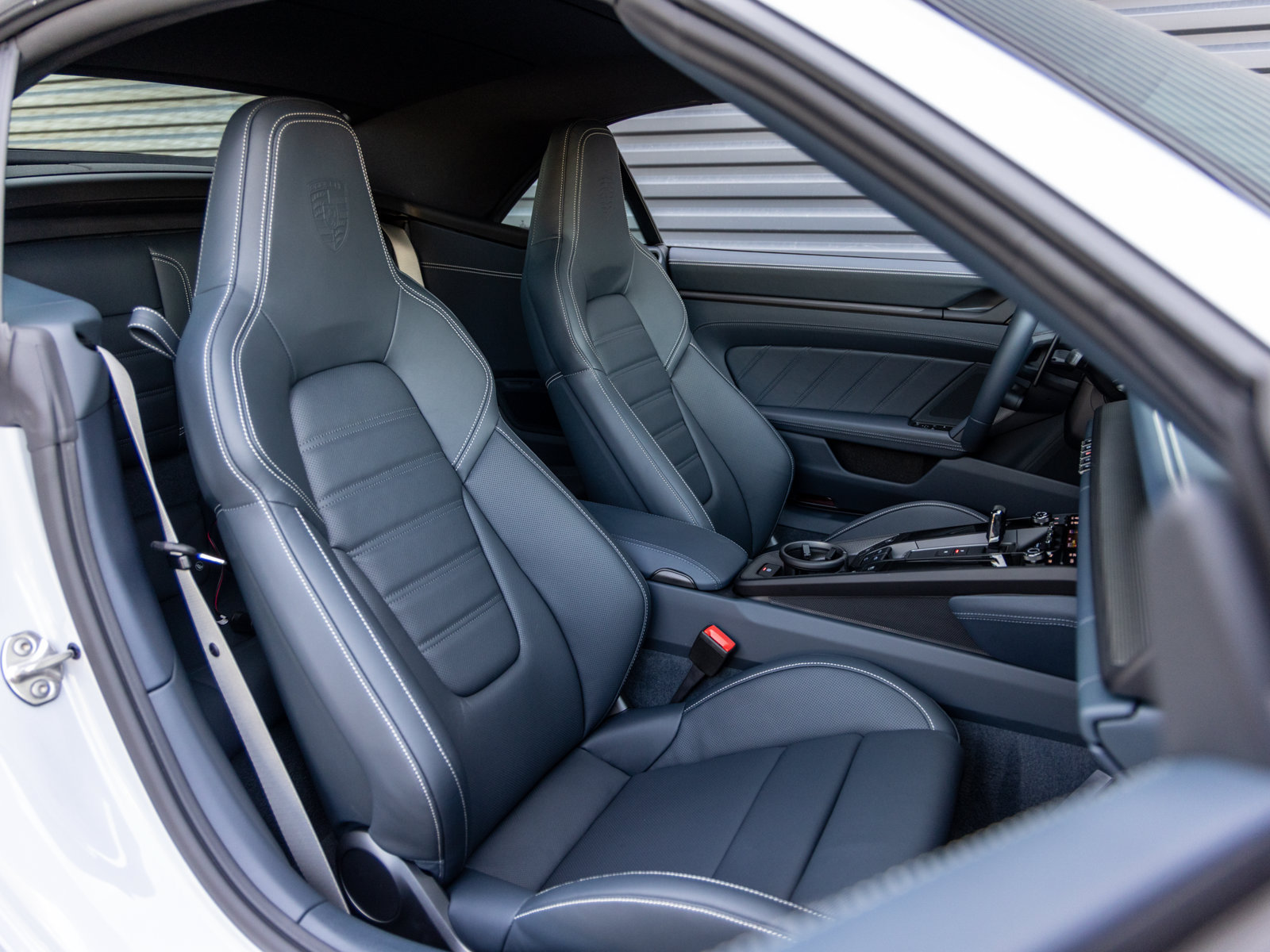 New 2026 Porsche 911 Carrera 4 GTS AWD/4WD image 32