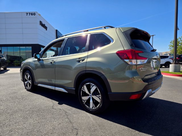 Used 2020 Subaru Forester Touring AWD/4WD image 4