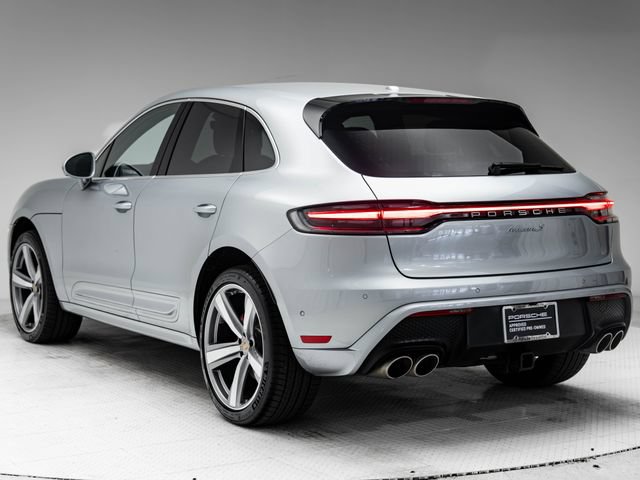 Certified 2022 Porsche Macan S AWD/4WD image 3