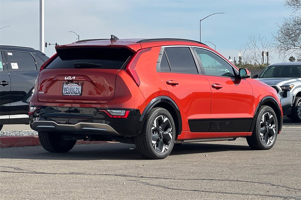 Used 2023 Kia Niro Wave image 5
