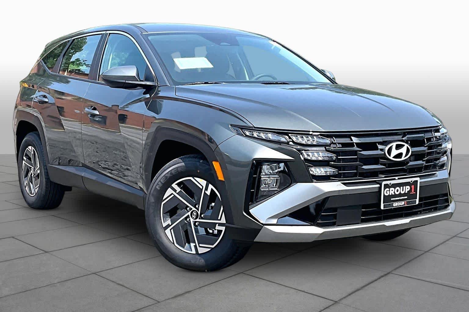 New 2026 Hyundai Tucson Blue SE AWD/4WD image 2