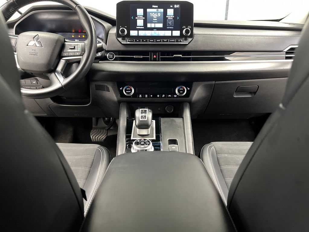 Used 2024 Mitsubishi Outlander SE AWD/4WD image 50
