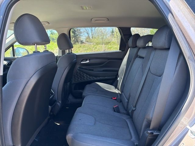 Used 2019 Hyundai Santa Fe SE image 15