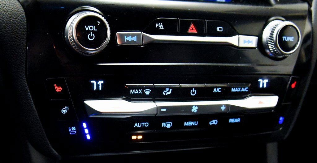 Used 2021 Ford Explorer ST w/ ST Street Pack image 23