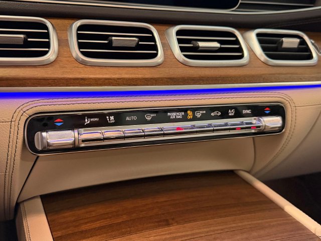 Certified 2024 Mercedes-Benz GLE 450 4MATIC image 30
