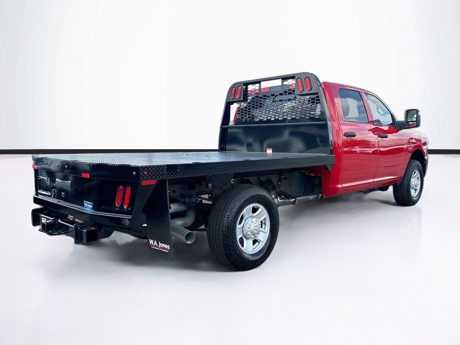 Used 2024 RAM 3500 Tradesman RWD image 7