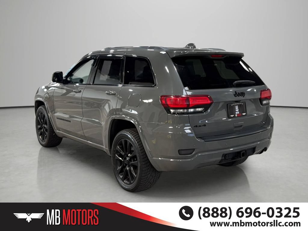 Used 2021 Jeep Grand Cherokee Altitude AWD/4WD image 5