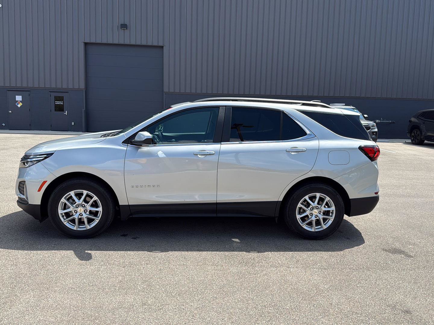 Used 2022 Chevrolet Equinox LT AWD/4WD image 6
