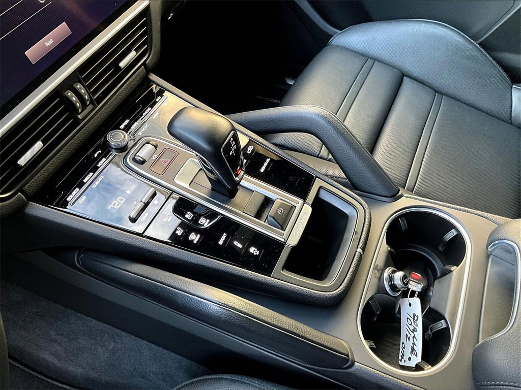 Certified 2023 Porsche Cayenne S Platinum image 20