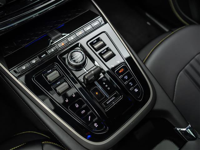 New 2026 Aston Martin DBX 707 AWD/4WD image 10