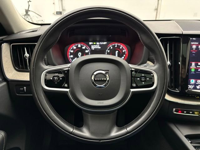 Used 2020 Volvo XC60 T5 Inscription w/ Protection Package Premier image 22
