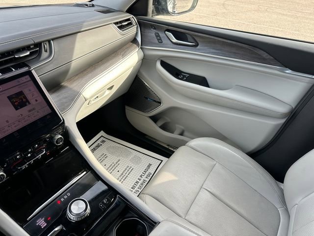 Used 2021 Jeep Grand Cherokee L Overland w/ Luxury Tech Group IV image 30