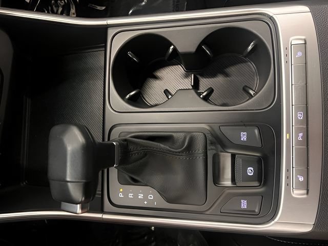 Used 2026 Kia Carnival FWD image 28
