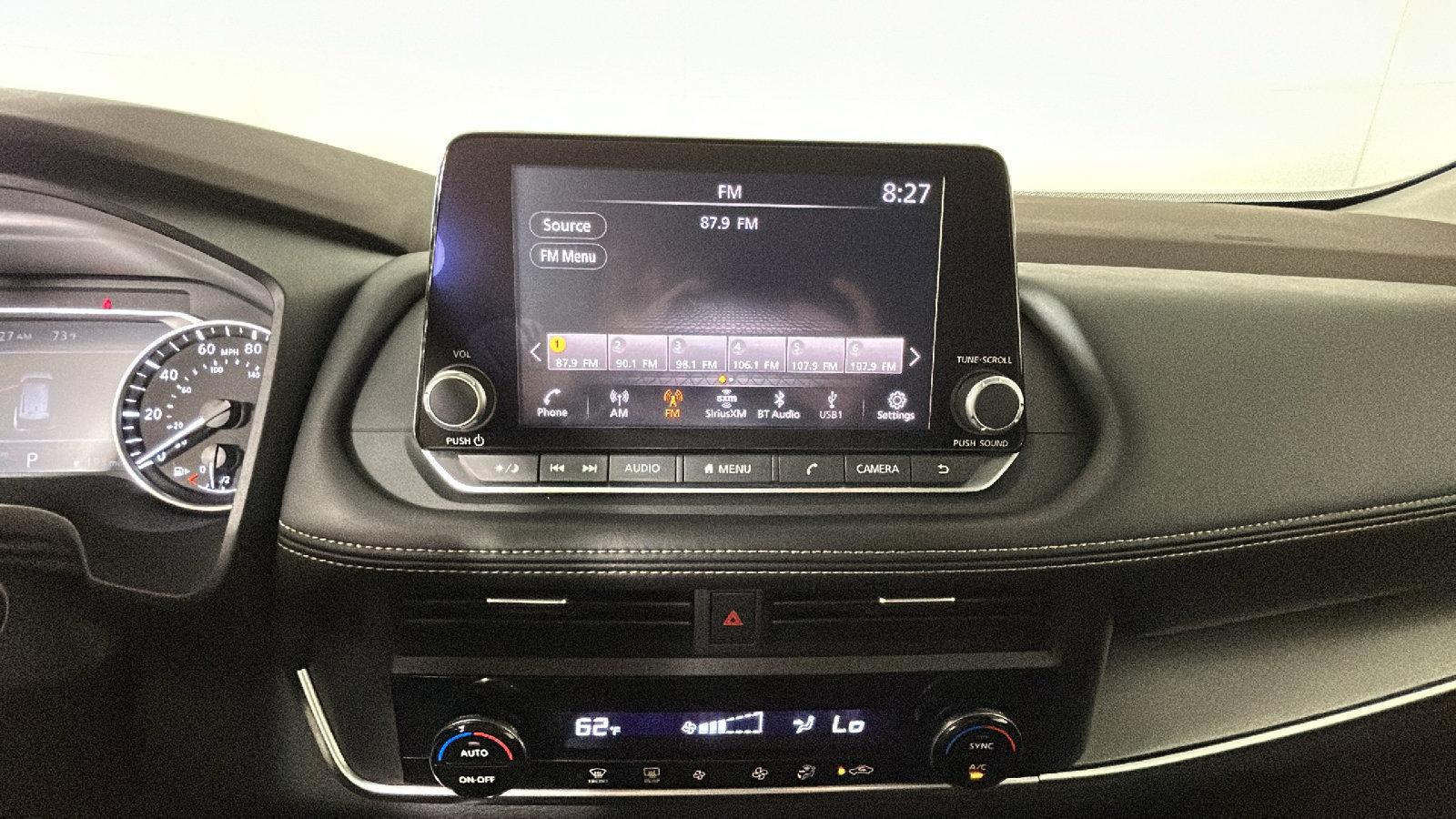 Used 2023 Nissan Rogue SV AWD/4WD image 27