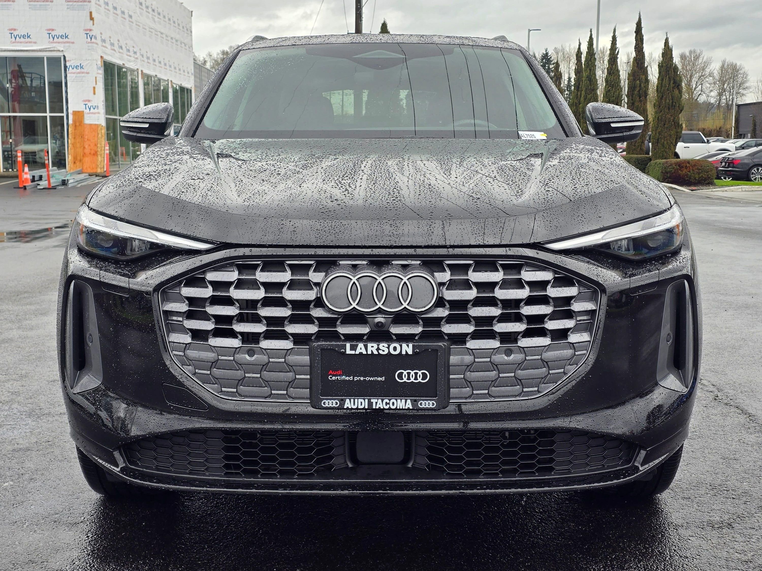 Certified 2025 Audi Q5 Premium w/ Convenience Package image 9