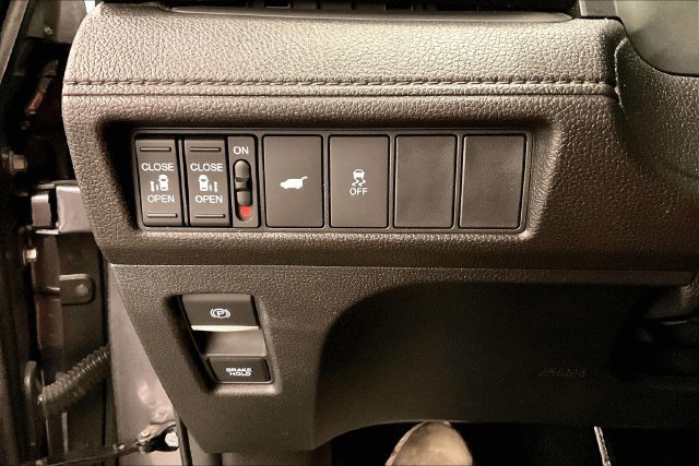 Used 2025 Honda Odyssey EX-L image 35